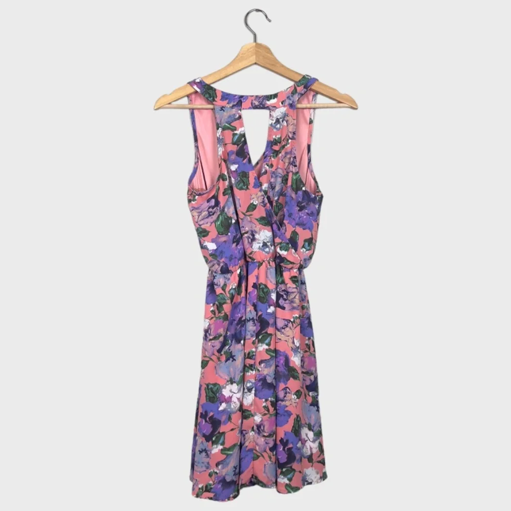 Lush Floral Print Midi Dress - Picture 2 of 8
